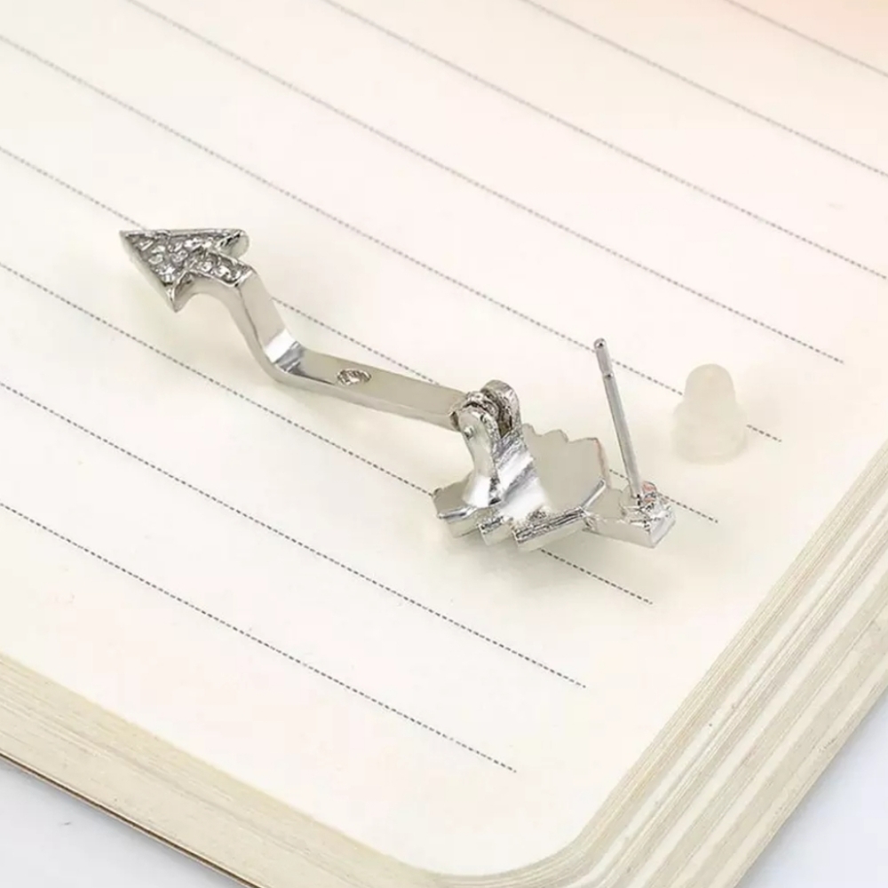 *Marlee* Silver Arrow Earring - Picture 4 of 5